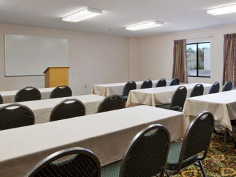 Days Inn By Wyndham Sarasota I-75 Vamo Kültér fotó